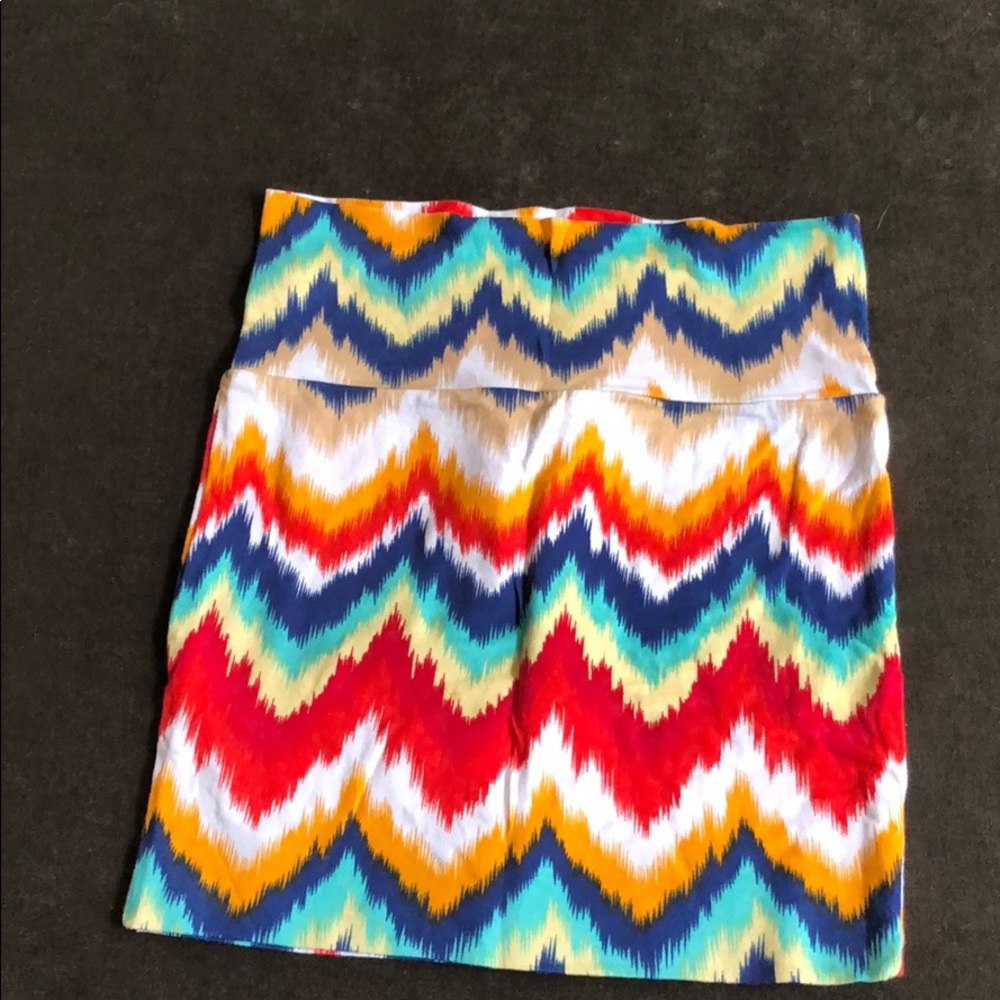 Wet seal vibrant chevron mini pencil skirt